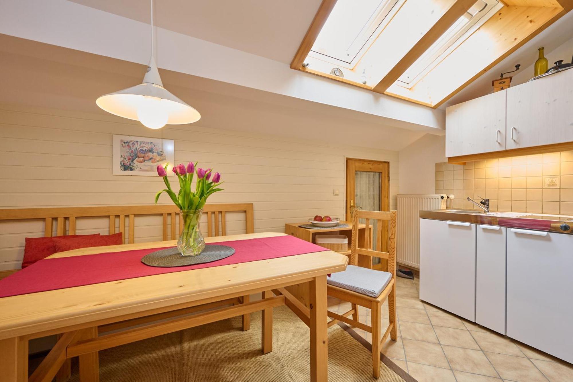 Gaestehaus Weissenbacher-Ferienwohnungen Marquartstein Buitenkant foto